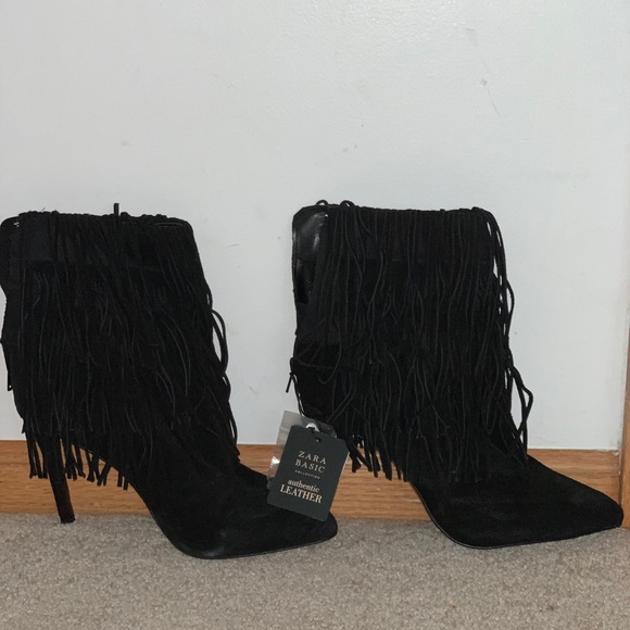 Zara Ankle Boots - Picture 2 of 3